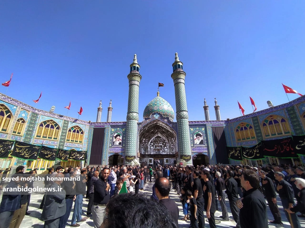 گزارش تصویری /پیاده روی نمادین اربعین به تو از دور سلام نجف ایران  حرم مطهر حضرت محمدهلال بن علی ع